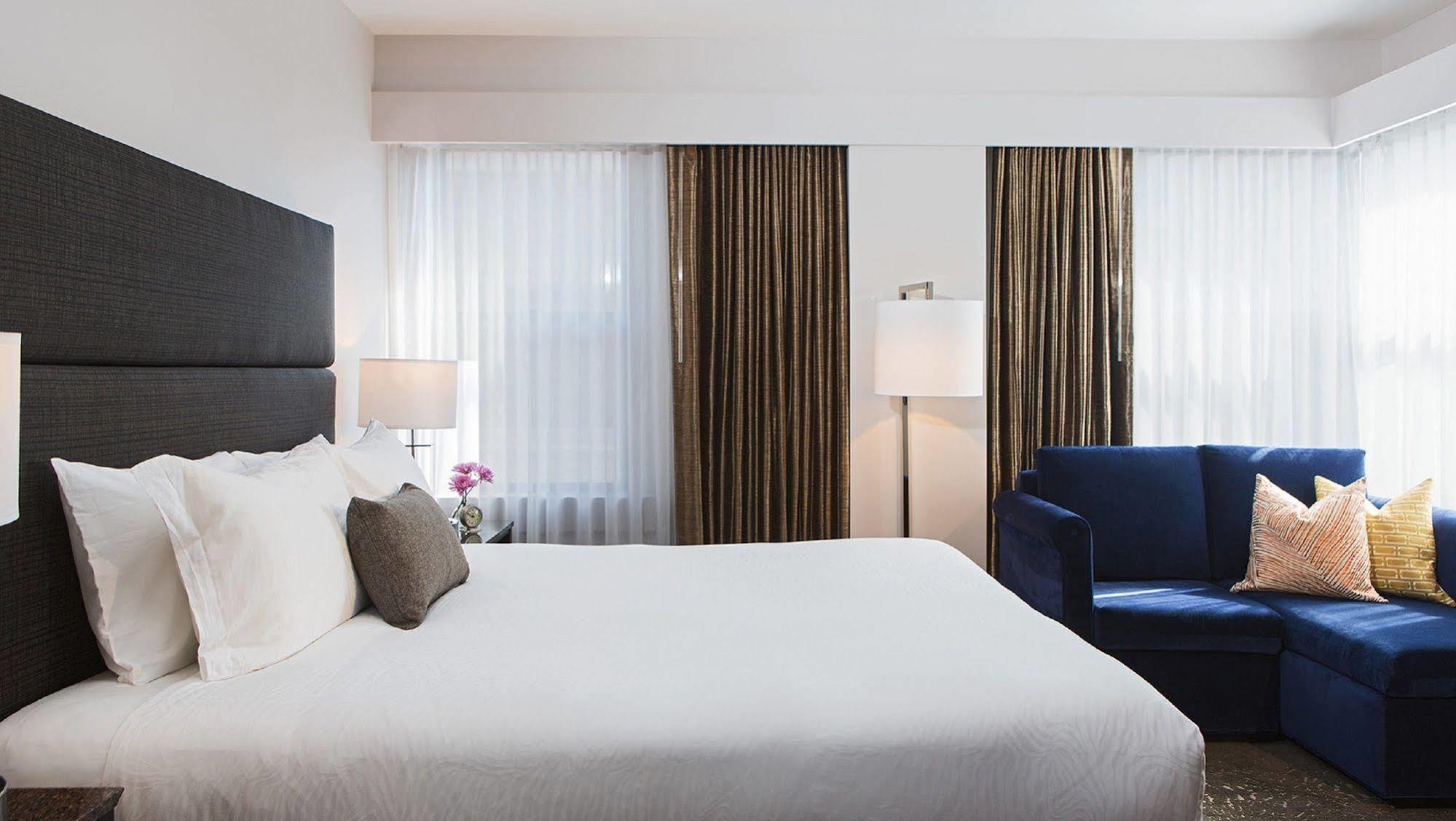 Nightcap At Carlyle Hotel Derwent Park Экстерьер фото